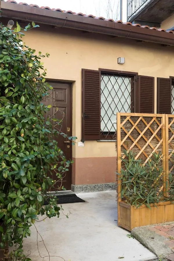 Xenia Apartments - Moderno Appartamento In Fondazione Prada Milán